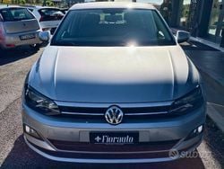 Argento Usata 2020 VW Polo Sport Tre volumi | 13.700 € (Buon prezzo)