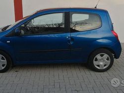 Blu Usata 2008 Renault Twingo Due volumi | 4400 €