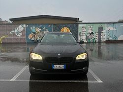 Nero Usata 2012 BMW 520 Sport Line Station wagon | 7200 € (Buon prezzo)