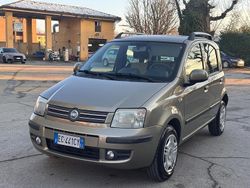 Oro Usata 2010 Fiat Panda Dynamic Tre volumi | 2600 € (Ottimo prezzo)