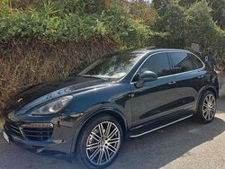 Nero Usata 2013 Porsche Cayenne SUV | 21.000 €