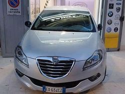 Other Usata 2014 Lancia Delta Gold Due volumi | 7000 € (Buon prezzo)