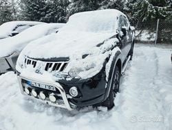 Nero Usata 2016 Mitsubishi L200 Intense Pick-up | 19.950 € (Buon prezzo)