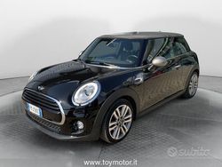 Nero Usata 2017 Mini Cooper Due volumi | 14.900 € (Molto cara)