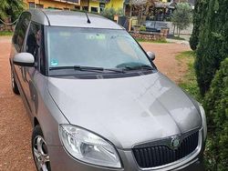Grigio Usata 2010 Skoda Roomster Comfort Monovolume | 3990 €