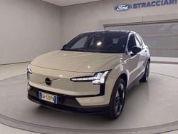 Bianco metallizzato Usata 2024 Volvo EX30 Plus SUV | 29.900 € (Molto cara)