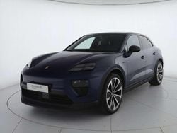 Blu genziana metallizzato Usata 2024 Porsche Macan SUV | 86.000 €
