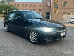 Usata 2008 BMW 320 Station wagon | 2500 € (Buon prezzo)