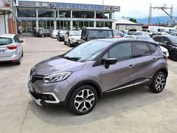 Grigio Usata 2019 Renault Captur SUV | 13.900 € (Buon prezzo)