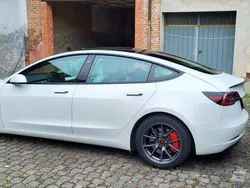 Bianco Usata 2021 Tesla Model 3 Long Range Tre volumi | 25.000 € (Buon prezzo)