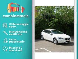 Bianco Usata 2018 Volvo V40 Business Edition Station wagon | 17.000 € (Molto cara)