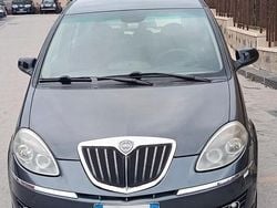 Grigio Usata 2012 Lancia Musa Monovolume | 3990 € (Buon prezzo)