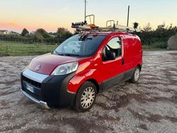 Rosso Usata 2015 Fiat Fiorino Monovolume | 5450 € (Buon prezzo)