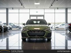 Verde Nuova 2025 Audi A3 S-Line Tre volumi | 38.900 € (Ottimo prezzo)