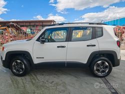 Usata 2017 Jeep Renegade SUV | 9000 € (Molto cara)