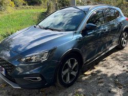 Blu/azzurro Usata 2020 Ford Focus Active Tre volumi | 15.000 € (Buon prezzo)