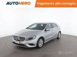 Grigio Usata 2015 Mercedes A180 Tre volumi | 12.799 € (Buon prezzo)
