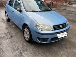 Blu Usata 2004 Fiat Punto Active Tre volumi | 1350 € (Ottimo prezzo)