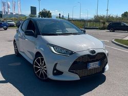 Bianco Usata 2022 Toyota Yaris Hybrid Due volumi | 19.900 € (Buon prezzo)