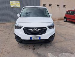 Bianco Usata 2019 Opel Combo Monovolume | 10.999 € (Buon prezzo)