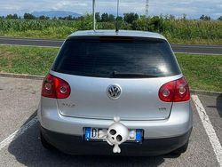 Grigio Usata 2007 VW Golf V Tre volumi | 3200 € (Buon prezzo)