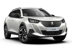 Bianco Usata 2023 Peugeot e-2008 Allure SUV | 25.450 € (Molto cara)