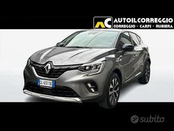 Grigio Usata 2022 Renault Captur Intens SUV | 18.500 € (Buon prezzo)
