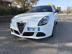 Usata 2013 Alfa Romeo Giulietta Exclusive Tre volumi | 3950 € (Ottimo prezzo)