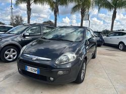 Grigio Usata 2011 Fiat Punto Evo S Due volumi | 3900 € (Buon prezzo)