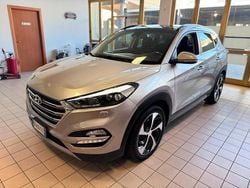 Grigio Usata 2017 Hyundai Tucson Xpossible SUV | 15.500 € (Buon prezzo)