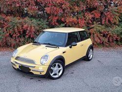 Usata 2004 Mini ONE Due volumi | 2600 € (Buon prezzo)