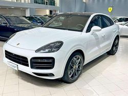 Bianco Usata 2019 Porsche Cayenne Turbo SUV | 72.900 € (Buon prezzo)