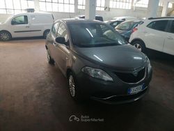Nero Usata 2017 Lancia Ypsilon Gold Due volumi | 7950 € (Buon prezzo)