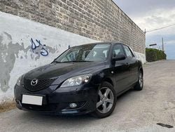 Usata 2005 Mazda 3 Tre volumi | 2000 € (Buon prezzo)