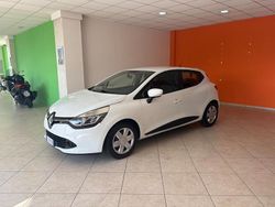 Bianco Usata 2016 Renault Clio IV Life Tre volumi | 6200 € (Buon prezzo)