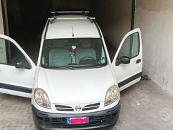 Bianco Usata 2004 Nissan Kubistar Due volumi | 4800 €