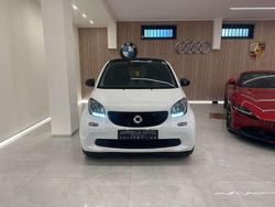 Valkoinen Käytetty 2016 Smart ForTwo Coupé Proxy Viistoperä | 8490 € (Hyvä tarjous)