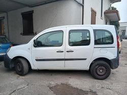 Usata 2010 Renault Kangoo Monovolume | 3200 € (Buon prezzo)