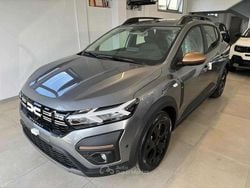 Grigio Nuova 2025 Dacia Sandero Extreme Due volumi | 18.900 € (Buon prezzo)