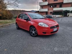 Usata 2007 Fiat Punto Tre volumi | 2300 € (Buon prezzo)