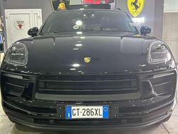 Nero Usata 2023 Porsche Macan SUV | 69.999 € (Buon prezzo)