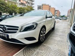 Bianco Usata 2014 Mercedes A180 Tre volumi | 11.800 € (Buon prezzo)