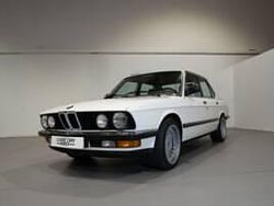 Bianco Usata 1984 BMW 528 Tre volumi | 25.900 €