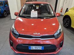 Arancione Usata 2022 Kia Picanto Urban Due volumi | 12.900 € (Buon prezzo)