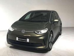 Dark olivine green Nuova 2025 VW ID.3 Pro Performance Due volumi | 48.500 €