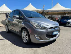 Grigio scuro Usata 2012 Hyundai ix20 Comfort Monovolume | 5490 € (Buon prezzo)