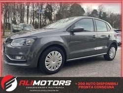 Grigio Usata 2015 VW Polo Tre volumi | 8790 € (Buon prezzo)