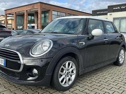 Nero Usata 2016 Mini Cooper D Due volumi | 9500 € (Buon prezzo)