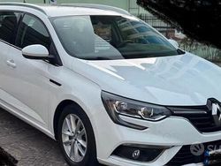 Bianco Usata 2018 Renault Mégane GrandTour Station wagon | 8000 € (Buon prezzo)