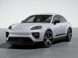 Grigio ghiaccio Usata 2024 Porsche Macan SUV | 99.000 €